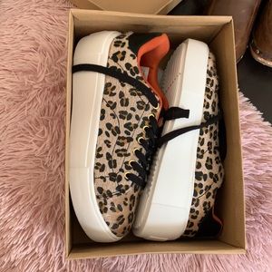 LUCKY STEP PLATFORM TENNIS SHOES